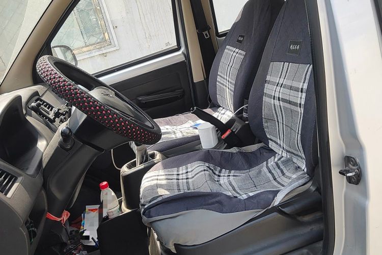 Used Wuling Rongguang 2014 1.2L S Base Model Left Front Seat