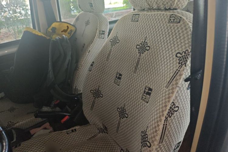 Used Wuling Rongguang 2014 1.2L S Base Model Left Front Seat