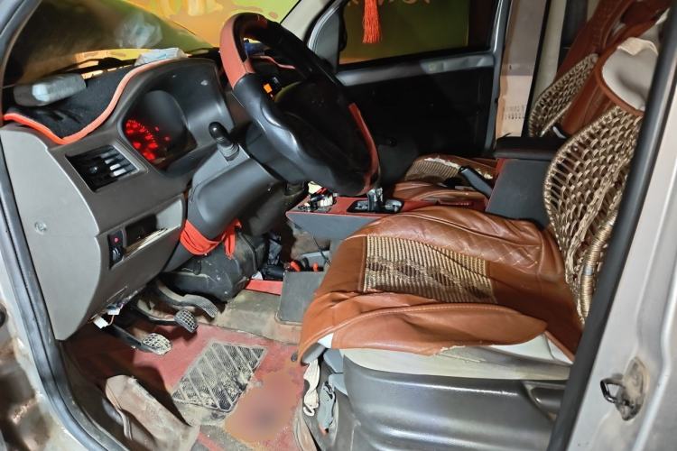 Used Wuling Rongguang 2014 1.2L S Base Model Left Front Seat