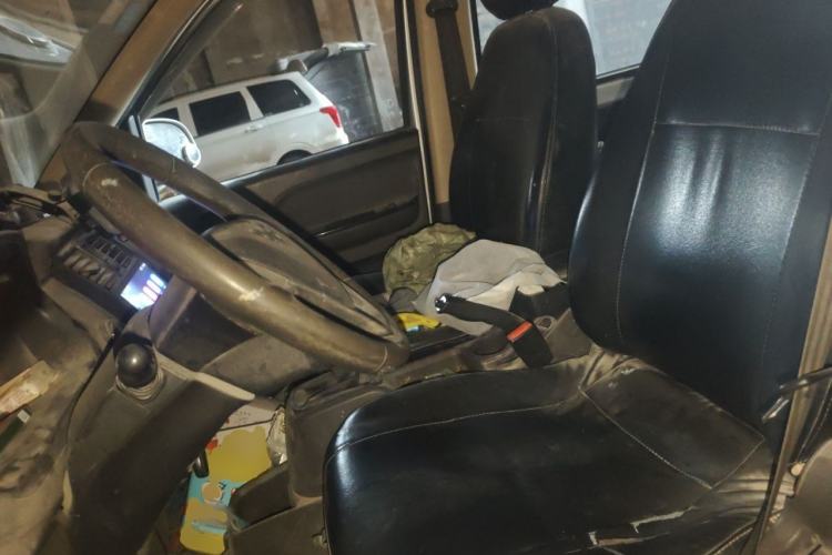 Used Wuling Rongguang 2014 1.5L S Base Version Left Front Seat