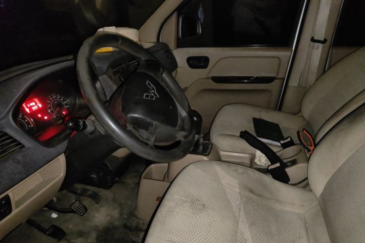 Used Wuling Rongguang 2014 1.2L S Standard Model Left Front Seat