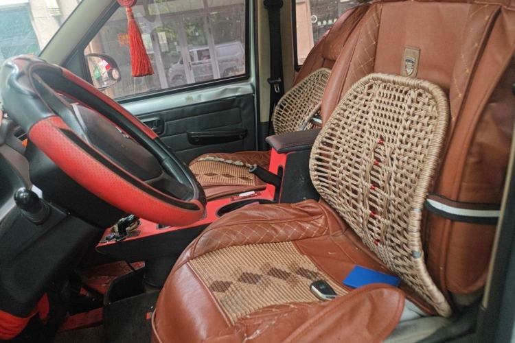 Used Wuling Rongguang 2014 1.2L S Base Model Left Front Seat