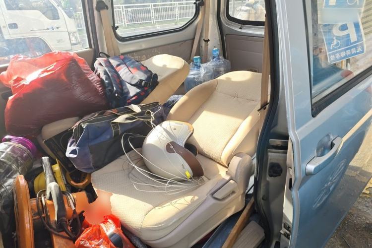 Used Wuling Rongguang 2014 1.5L S Standard Version Left Rear Seat