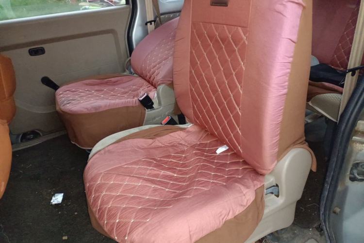 Used Wuling Rongguang 2014 1.2L S Standard Model Left Rear Seat