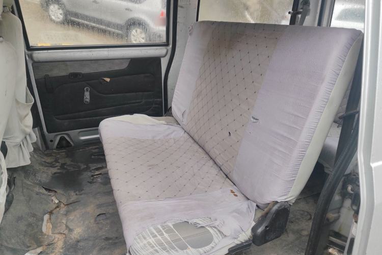 Used Wuling Rongguang 2014 1.2L S Standard Model Left Rear Seat
