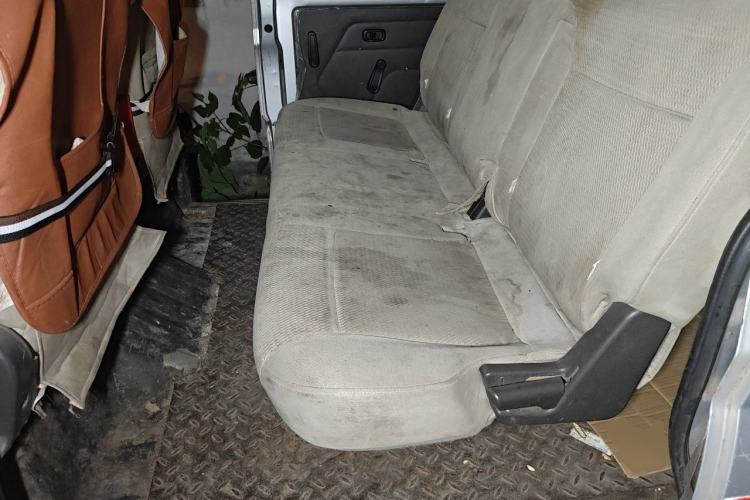 Used Wuling Rongguang 2014 1.2L S Base Model Left Rear Seat