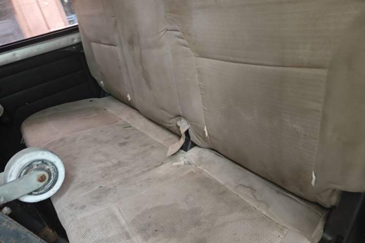Used Wuling Rongguang 2014 1.2L S Base Model Left Rear Seat