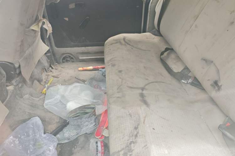 Used Wuling Rongguang 2014 1.2L S Base Model Left Rear Seat