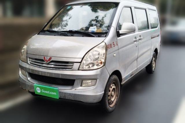 Wuling Rongguang 2014 1.2L S Base Model usado