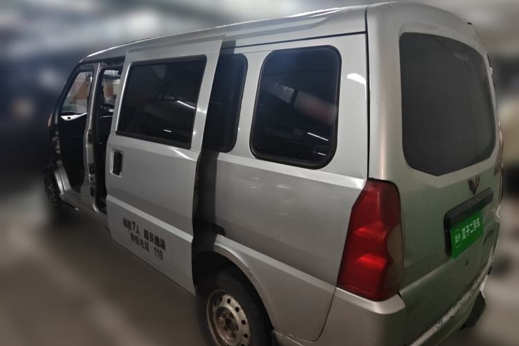 Used Wuling Rongguang 2014 1.5L S Base Version Rear Left 45 Deg