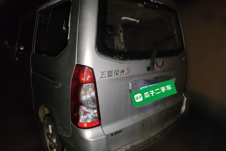 Used Wuling Rongguang 2014 1.2L S Standard Model Rear Left 45 Deg