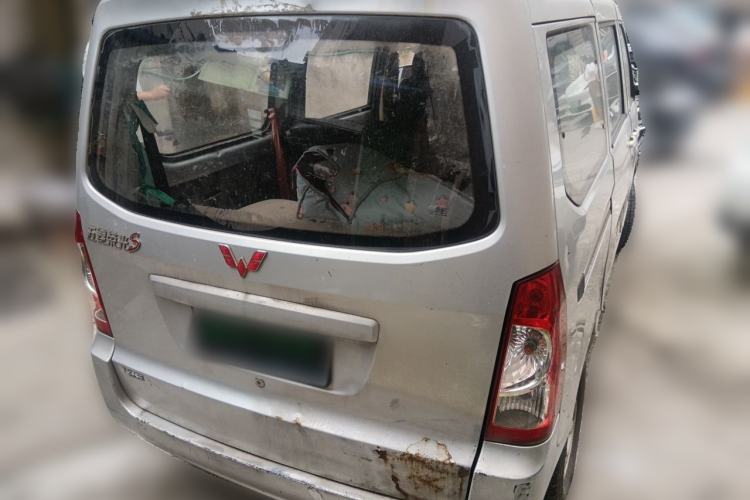 Used Wuling Rongguang 2014 1.2L S Base Model Rear Right 45 Deg