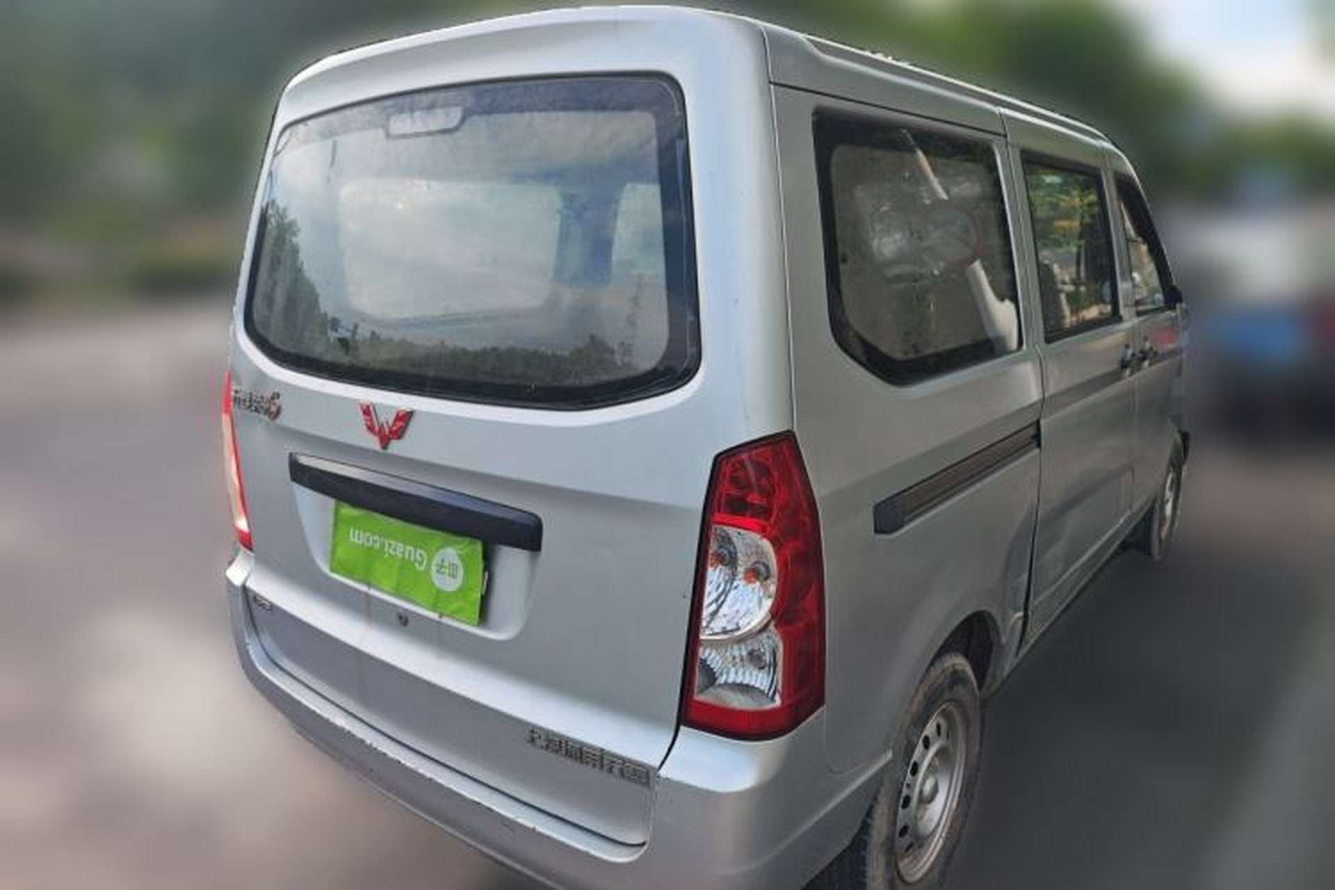 Used Wuling Rongguang 2014 1.2L S Standard Model Rear Right 45 Deg