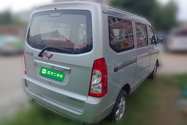 Used Wuling Rongguang 2014 1.2L S Standard Model Rear Right 45 Deg