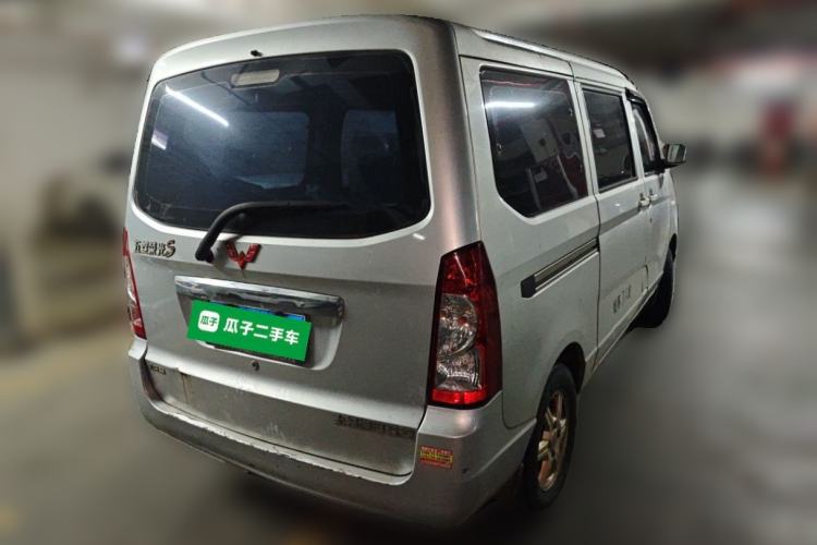 Used Wuling Rongguang 2014 1.2L S Standard Model Rear Right 45 Deg