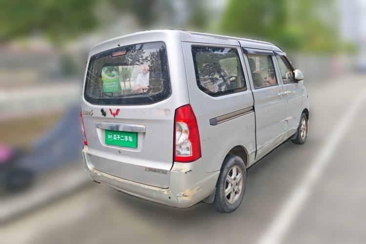 Used Wuling Rongguang 2014 1.2L S Standard Model Rear Right 45 Deg