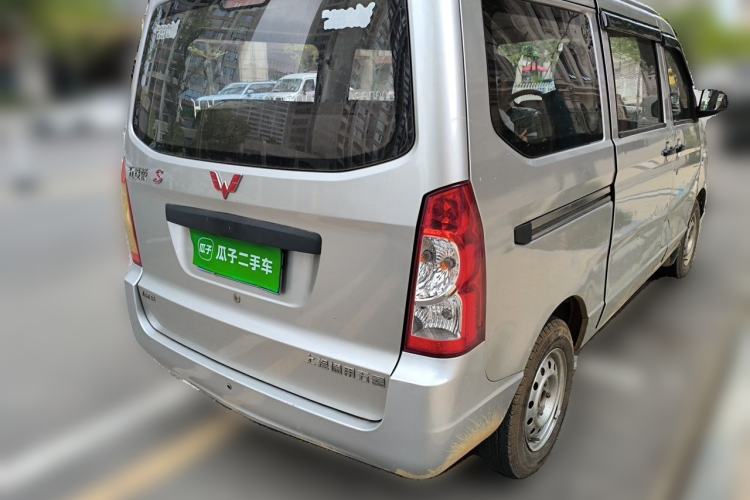 Used Wuling Rongguang 2014 1.2L S Base Model Rear Right 45 Deg