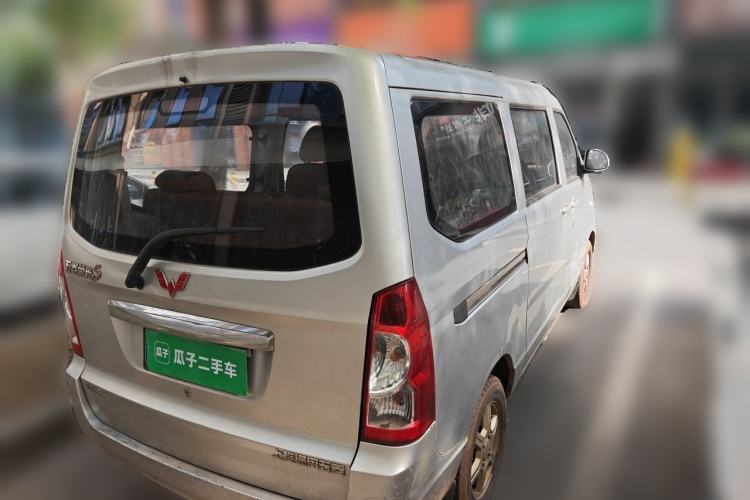 Used Wuling Rongguang 2014 1.5L S Standard Version Rear Right 45 Deg