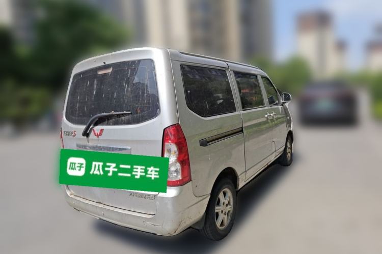 Used Wuling Rongguang 2014 1.2L S Standard Model Rear Right 45 Deg