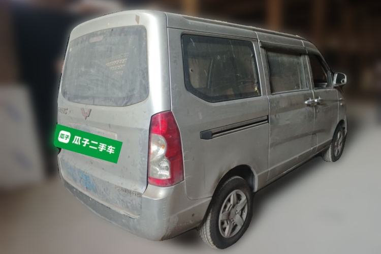 Used Wuling Rongguang 2014 1.5L S Base Version Rear Right 45 Deg