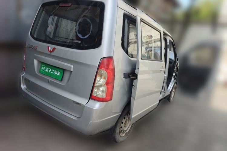 Used Wuling Rongguang 2014 1.2L S Base Model Rear Right 45 Deg