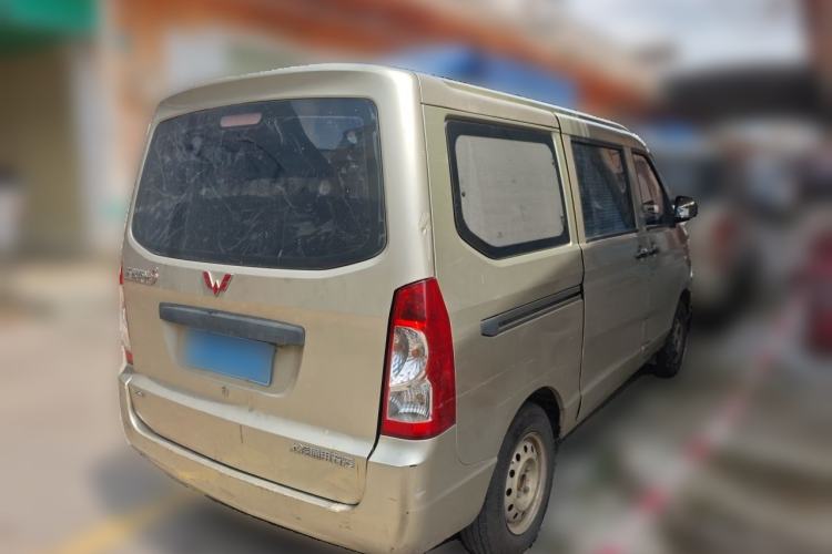 Used Wuling Rongguang 2014 1.5L S Base Version Rear Right 45 Deg
