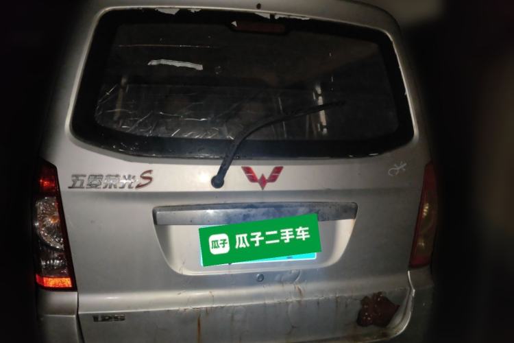 Used Wuling Rongguang 2014 1.2L S Standard Model Rear