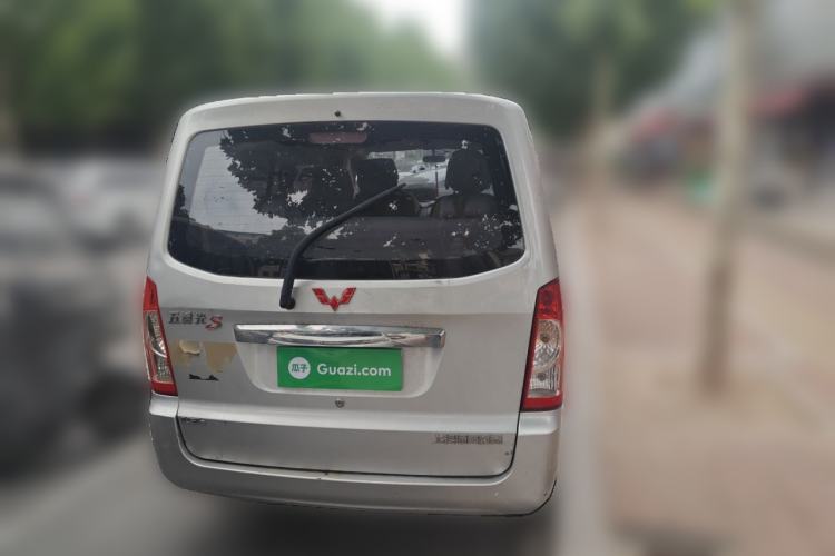 Used Wuling Rongguang 2014 1.5L S Standard Version Rear