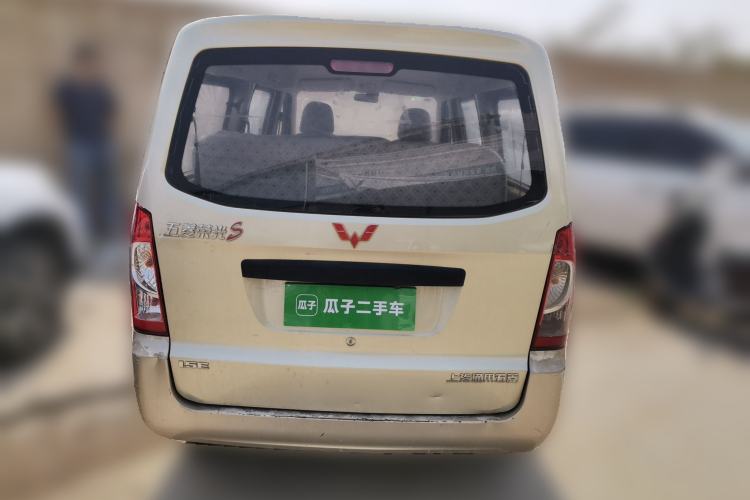 Used Wuling Rongguang 2014 1.5L S Base Version Rear