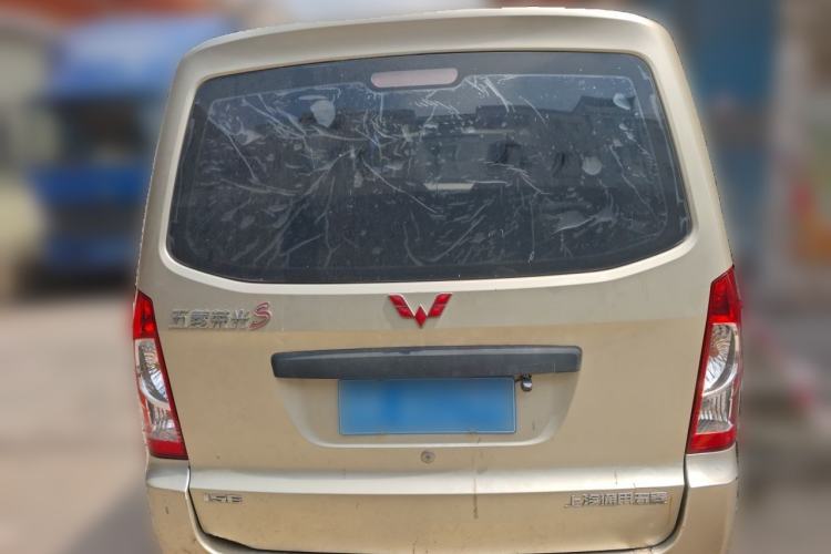 Used Wuling Rongguang 2014 1.5L S Base Version Rear