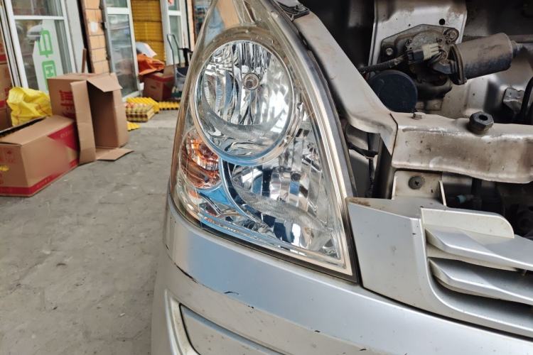 Used Wuling Rongguang 2014 1.2L S Base Model Right Front Headlight