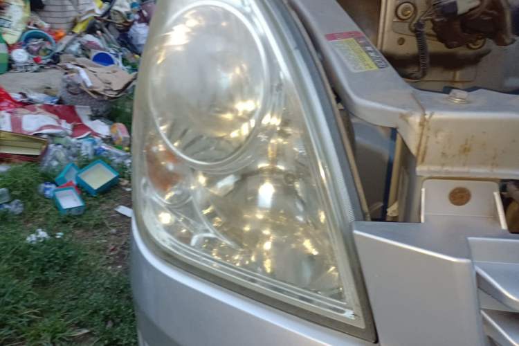 Used Wuling Rongguang 2014 1.2L S Standard Model Right Front Headlight