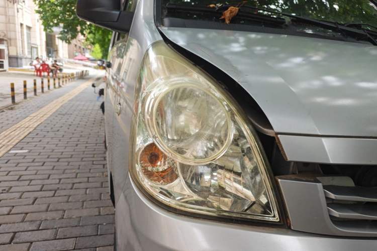 Used Wuling Rongguang 2014 1.2L S Base Model Right Front Headlight