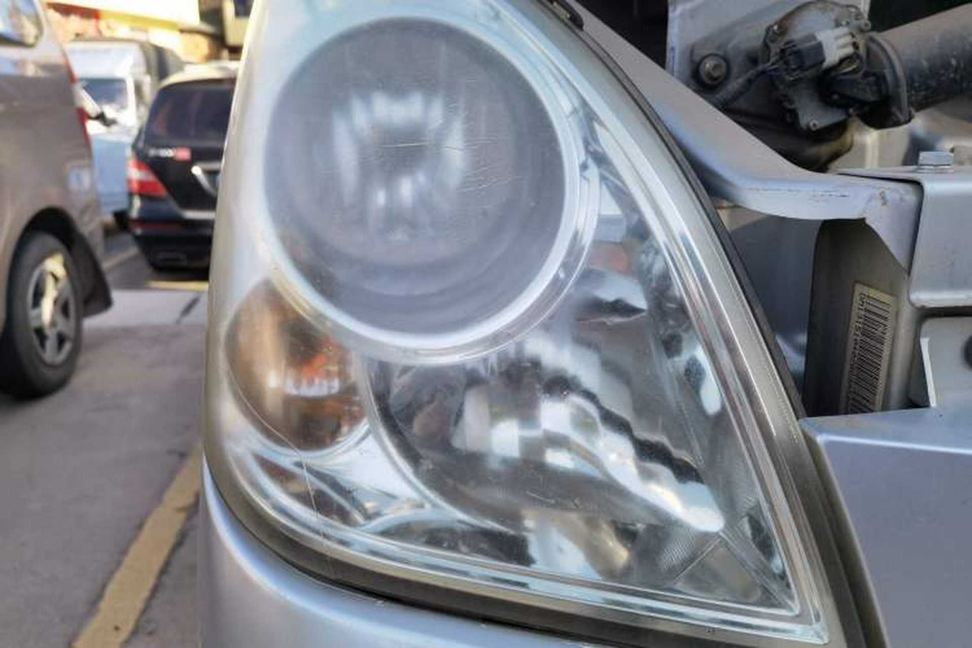 Used Wuling Rongguang 2014 1.2L S Base Model Right Front Headlight