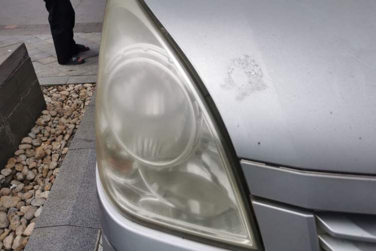 Used Wuling Rongguang 2014 1.2L S Base Model Right Front Headlight