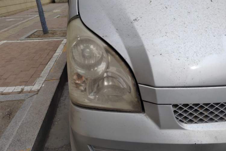 Used Wuling Rongguang 2014 1.2L S Base Model Right Front Headlight