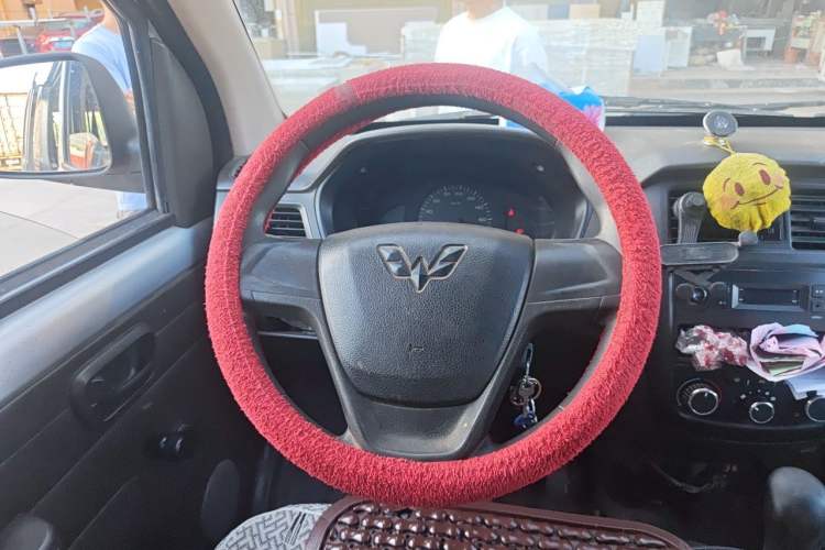 Used Wuling Rongguang 2014 1.2L S Base Model Steering Wheel