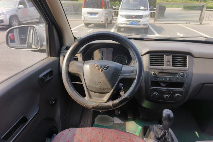 Used Wuling Rongguang 2014 1.2L S Base Model Steering Wheel