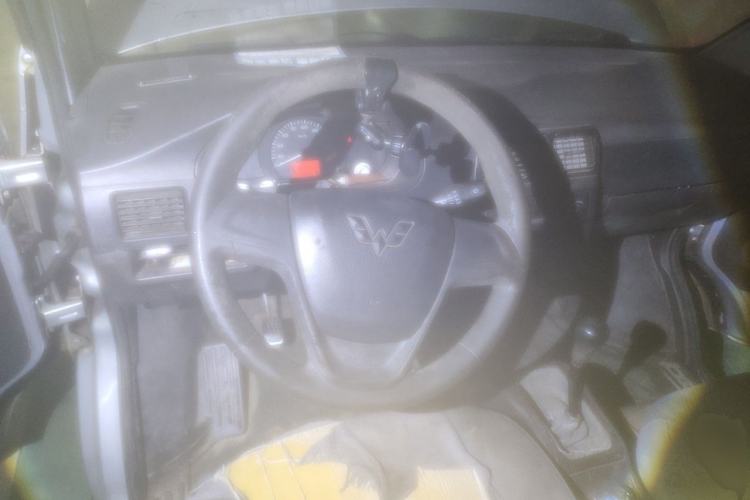 Used Wuling Rongguang 2014 1.2L S Base Model Steering Wheel