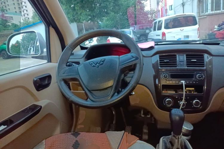 Used Wuling Rongguang 2014 1.2L S Standard Model Steering Wheel