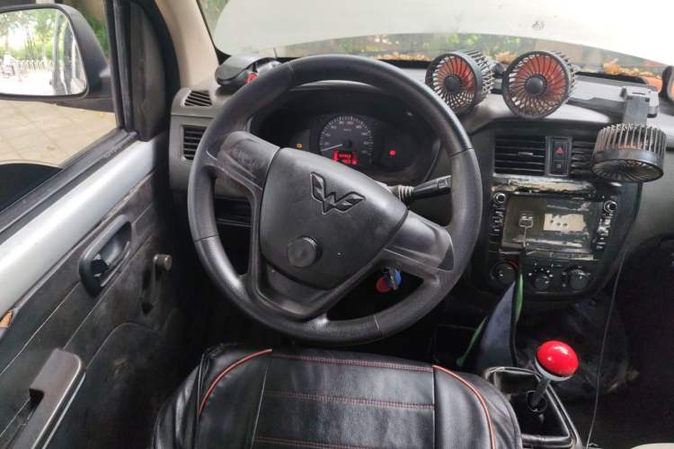 Used Wuling Rongguang 2014 1.5L S Base Version Steering Wheel