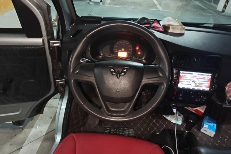 Used Wuling Rongguang 2014 1.5L S Base Version Steering Wheel