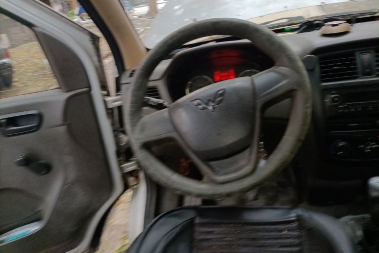 Used Wuling Rongguang 2014 1.2L S Base Model Steering Wheel