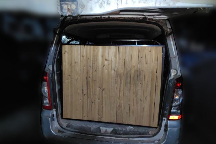 Used Wuling Rongguang 2014 1.2L S Base Model Trunk