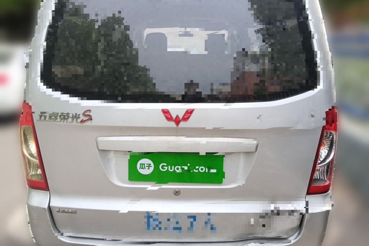 Used Wuling Rongguang 2014 1.2L S Base Model Trunk