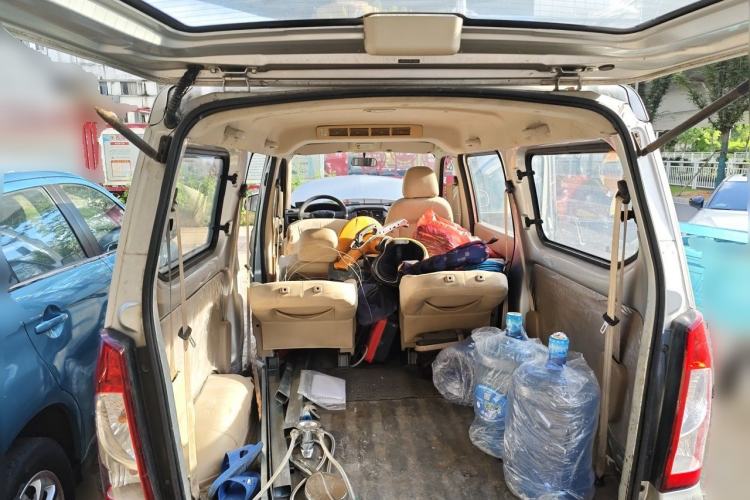 Used Wuling Rongguang 2014 1.5L S Standard Version Trunk