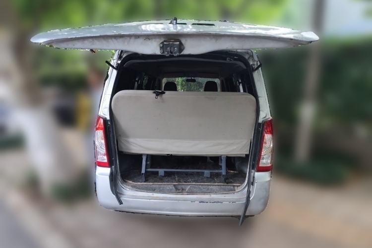 Used Wuling Rongguang 2014 1.5L S Base Version Trunk