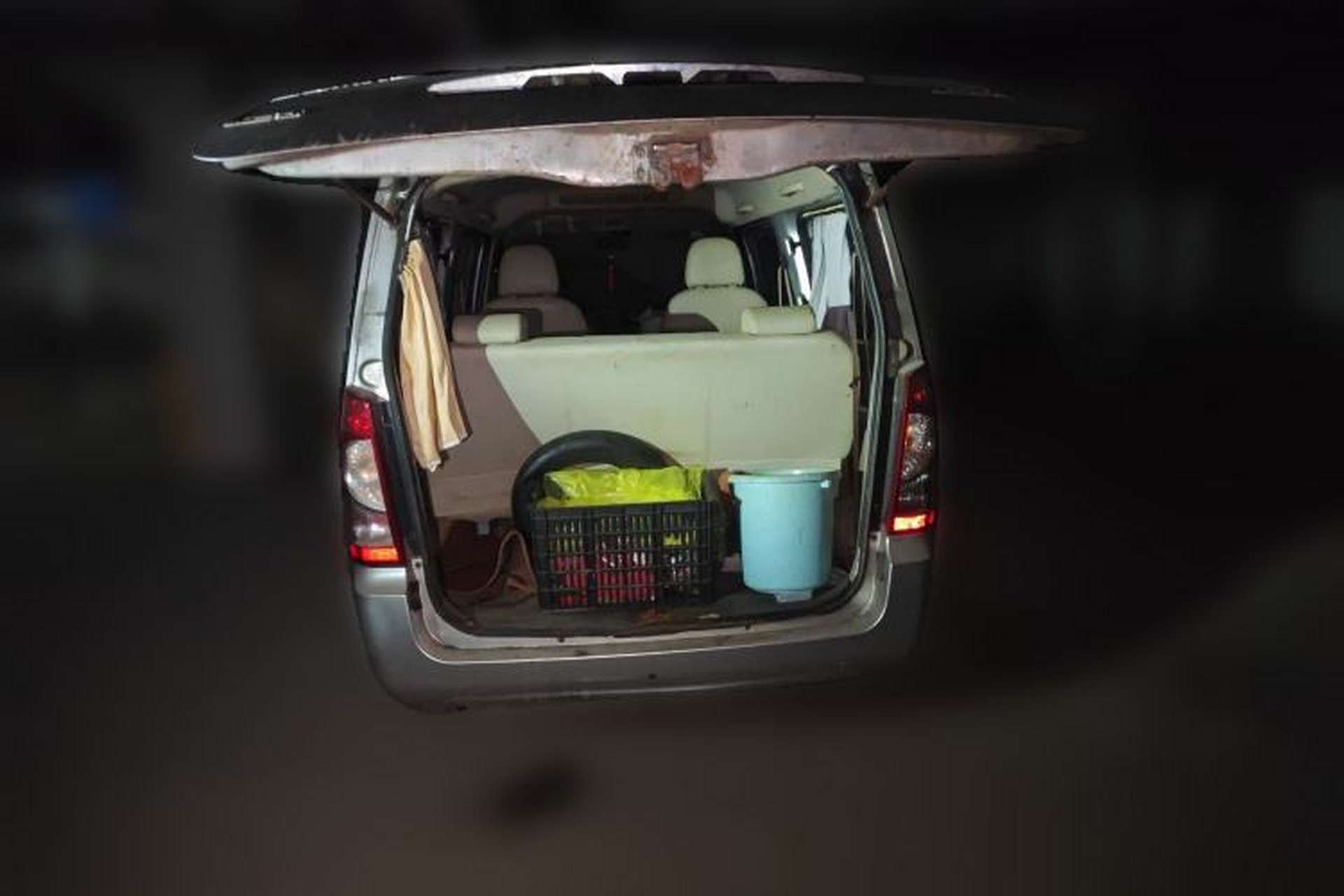 Used Wuling Rongguang 2014 1.2L S Standard Model Trunk