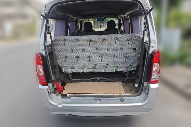 Used Wuling Rongguang 2014 1.2L S Base Model Trunk