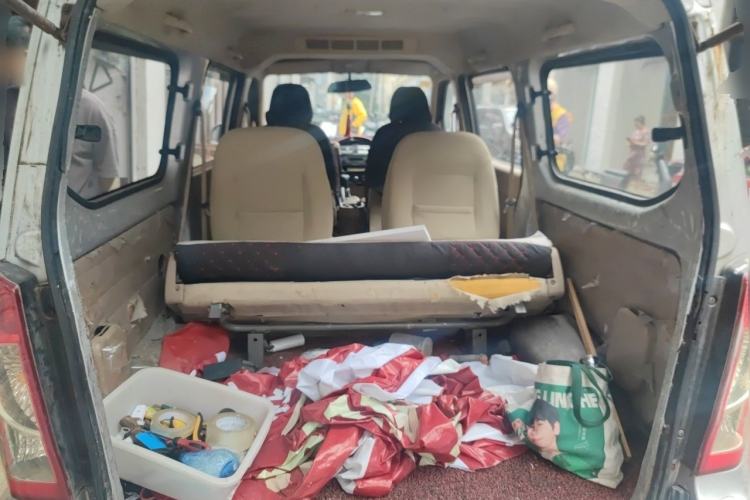 Used Wuling Rongguang 2014 1.5L S Standard Version Trunk